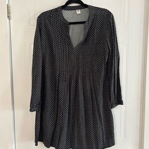 🖤 Old Navy Black & White Floral Tunic Top • Size M 🖤